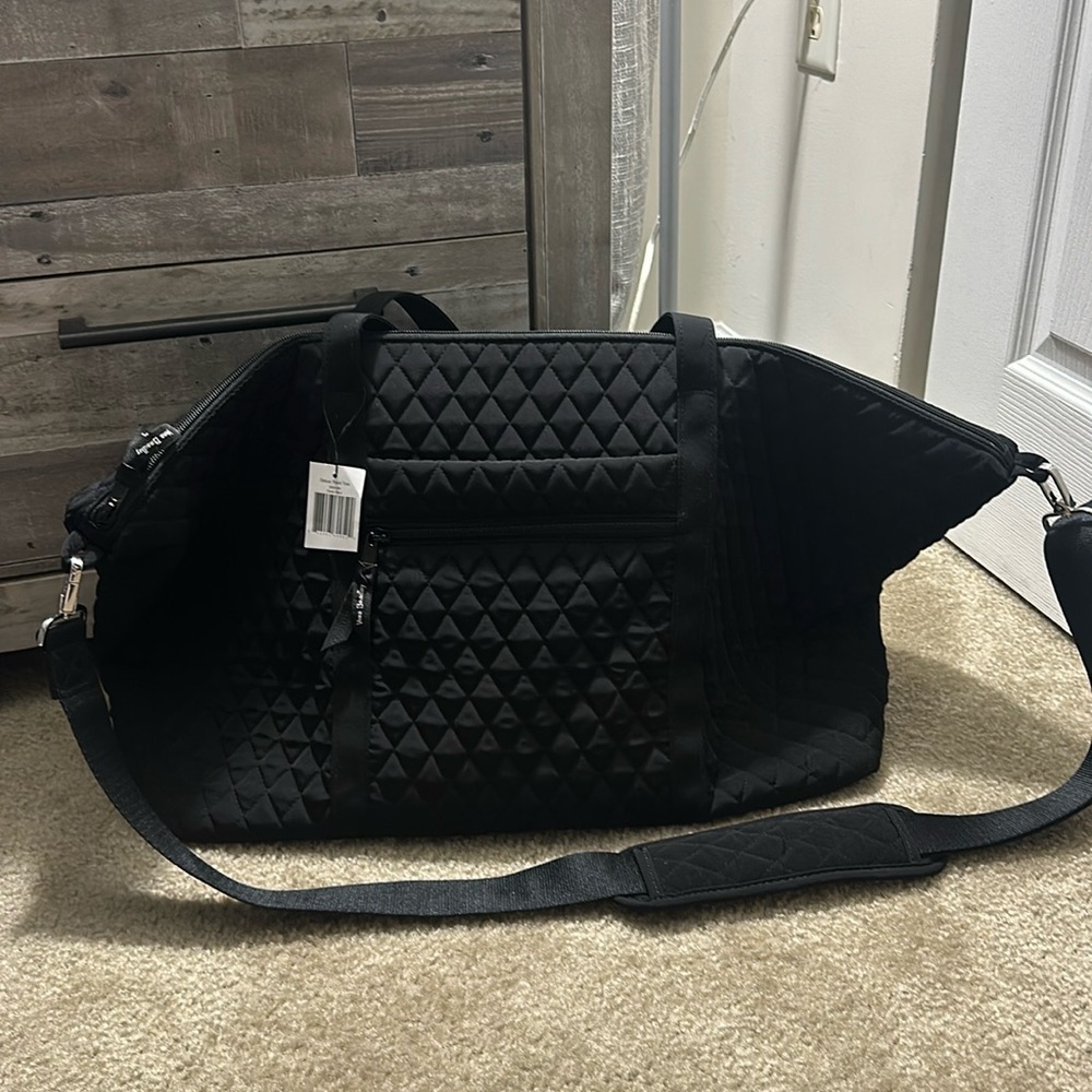 NWT Vera Deluxe Travel Tote